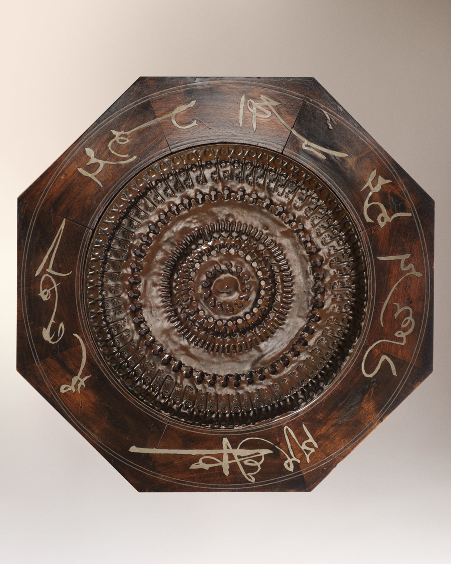 VINTAGE CARLO BUGATTI - Side table