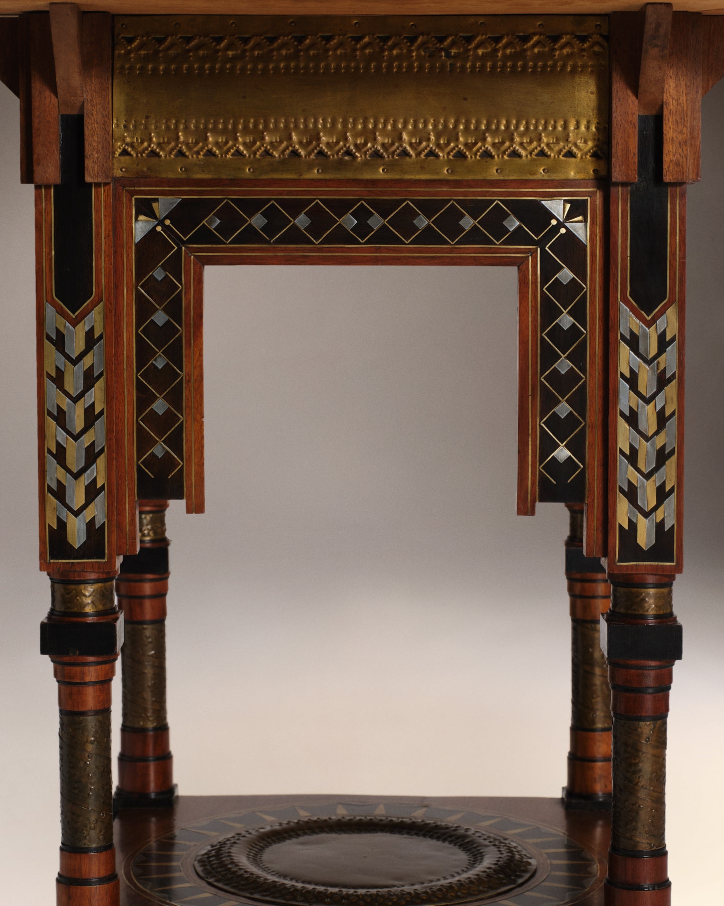 VINTAGE CARLO BUGATTI - Guéridon