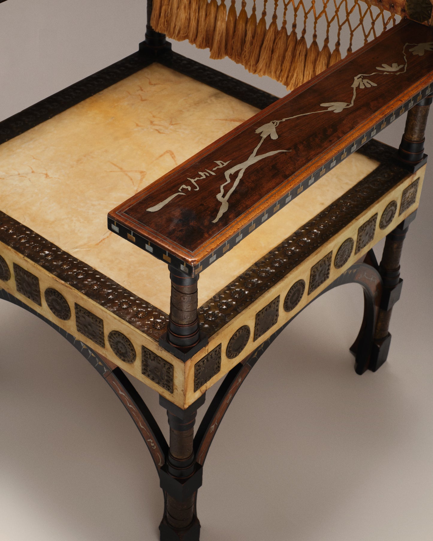 VINTAGE CARLO BUGATTI - Throne armchair